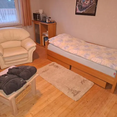 Gaestezimmer Tobias Fuer Radtouristen, Geschaeftsreisende Und Monteure Im 1og * Rhede (North Rhine-Westphalia)