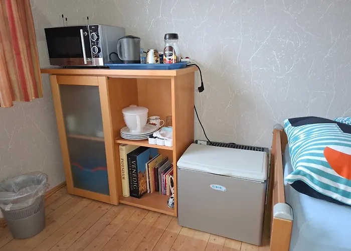 Gaestezimmer Tobias Fuer Radtouristen, Geschaeftsreisende Und Monteure Im 1og Rhede (North Rhine-Westphalia)